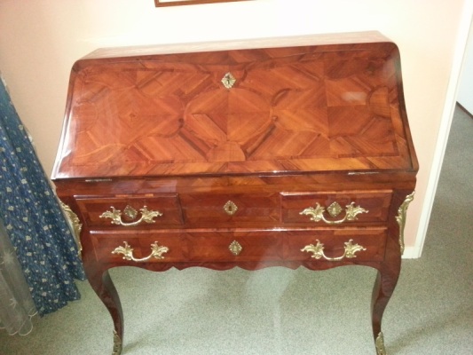restauration meuble ancien meuble XVIII ème siècle