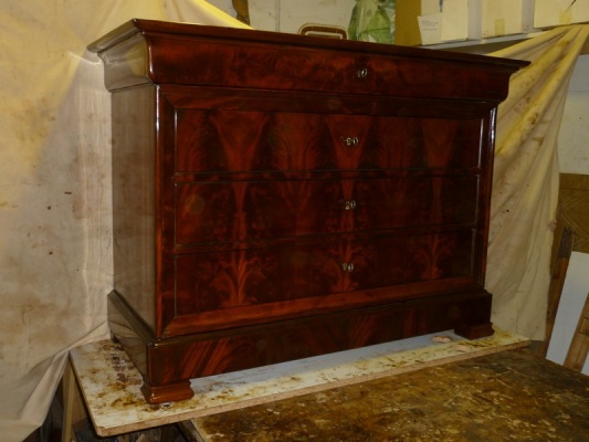restauration meuble ancien commode Louis Philippe